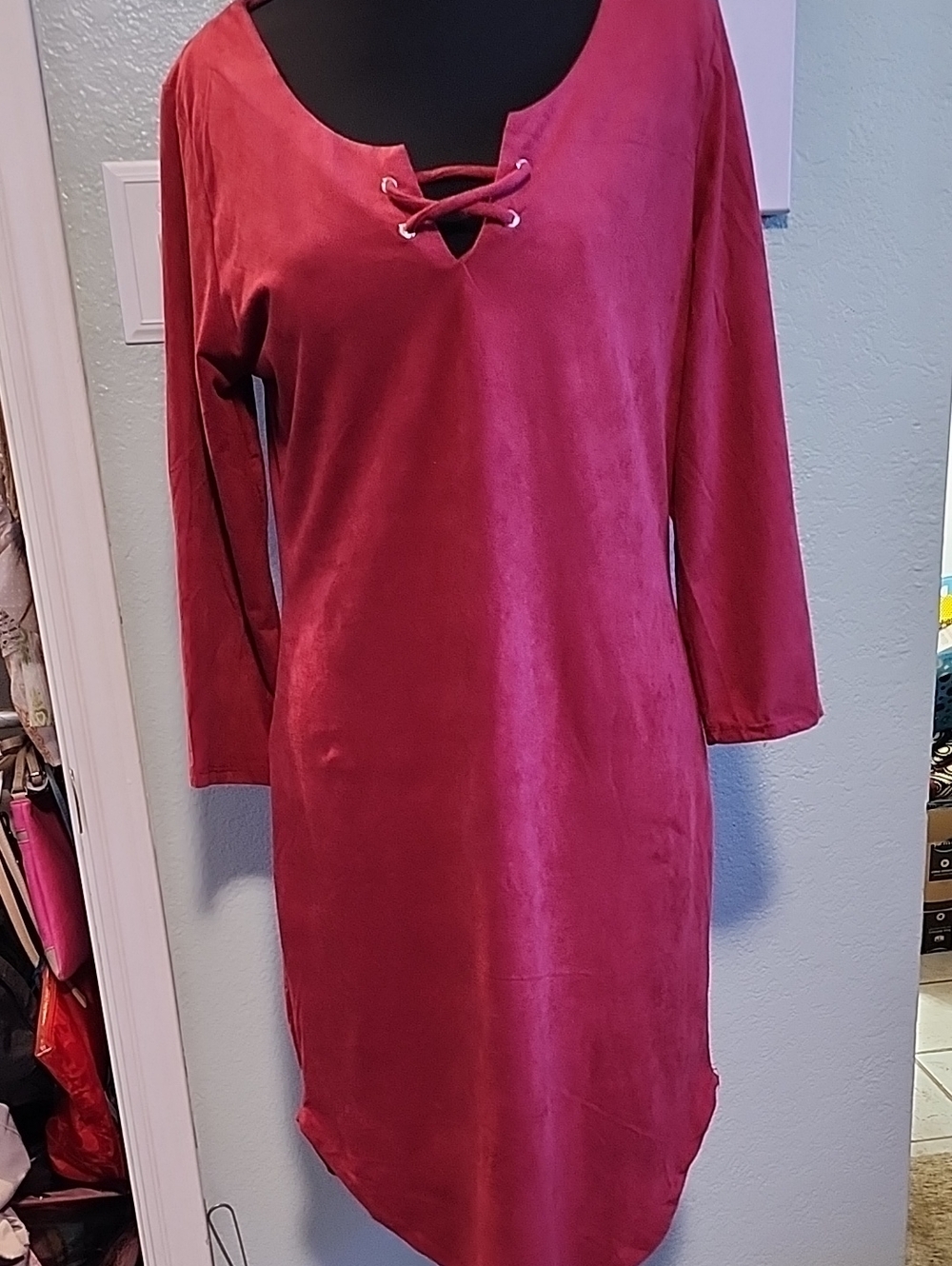 Heart Hips Lace-Up Velvet Long Sleeve Dress - Deep Red / Maroon 3/4 Sleeve